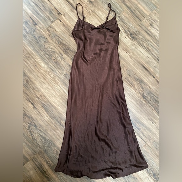 Oak + Fort Midi Slip Dress Silky Brown - Picture 4 of 6